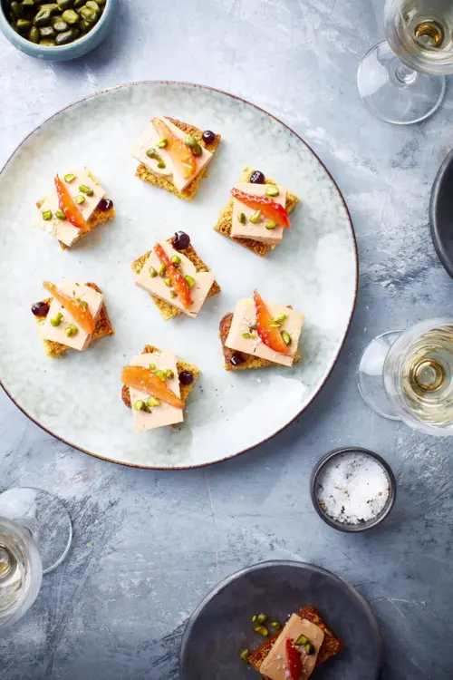 Bouchées de Foie Gras au Pain d’Épices en sucré-salé Bouchées de Foie Gras au Pain d’Épices en sucré-salé